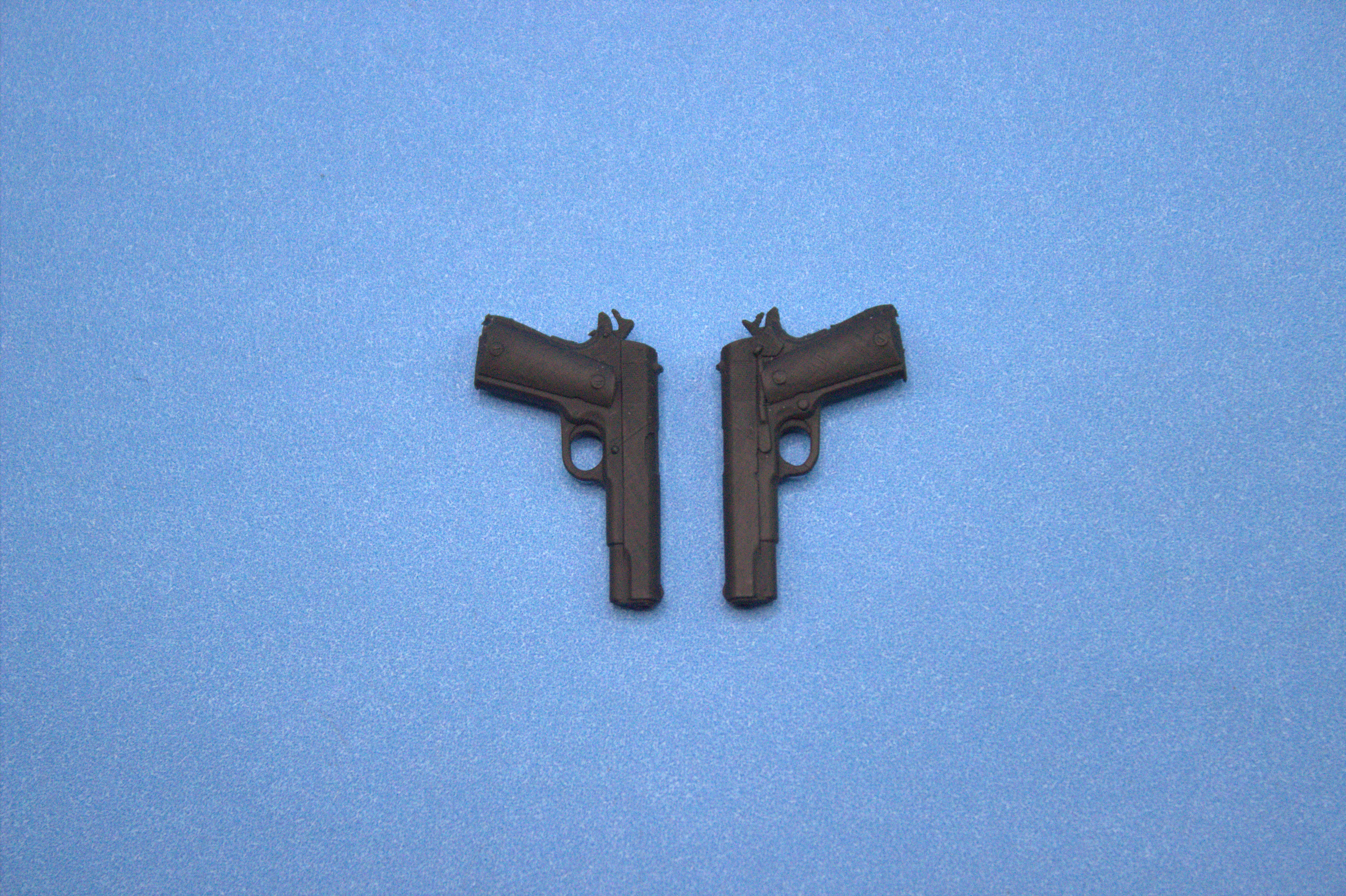 Colt Version 1 (1:12 Scale) x2